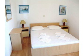 Family pension Makarska 3